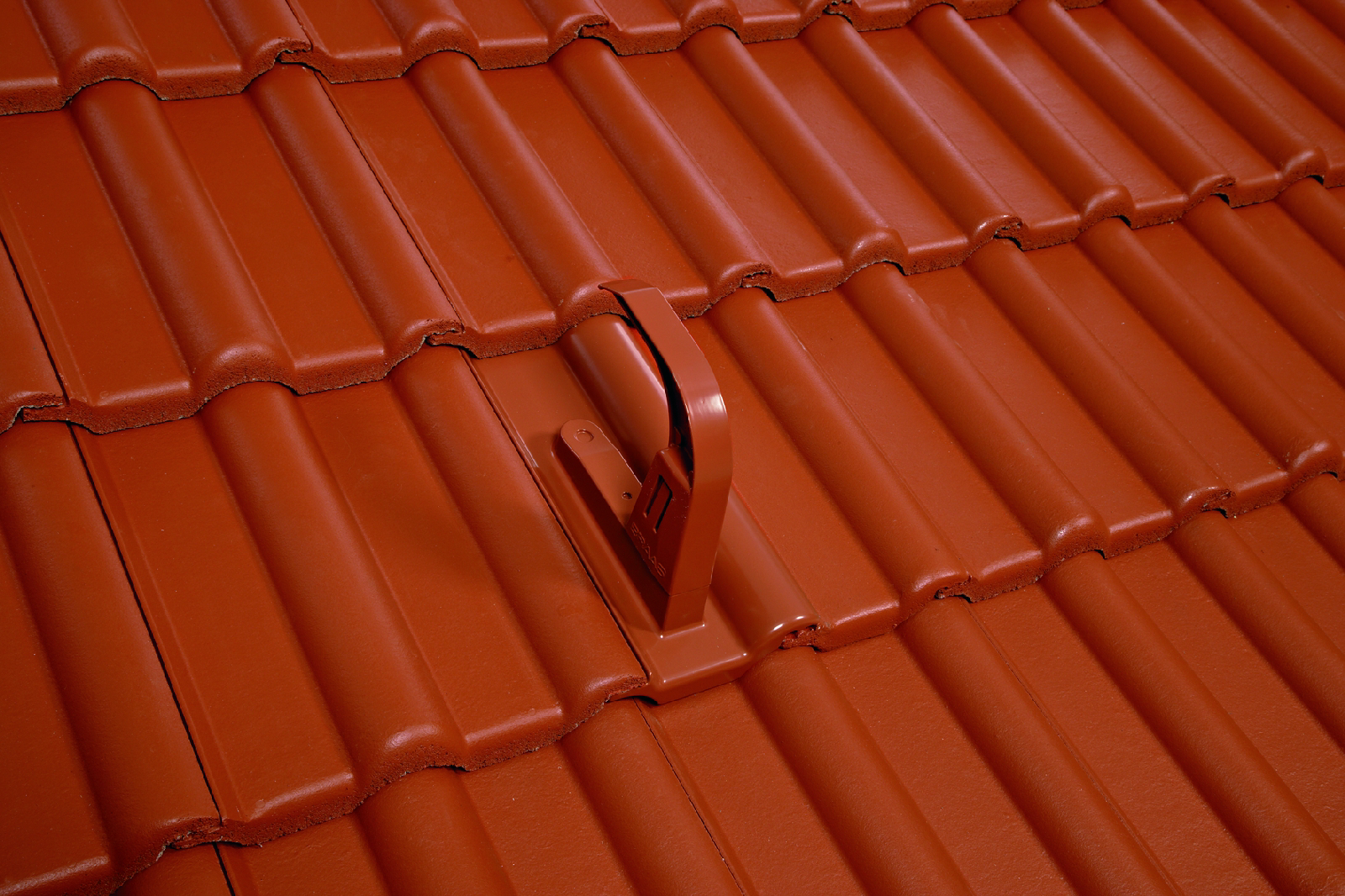 Schneefang-Rundholzhalter