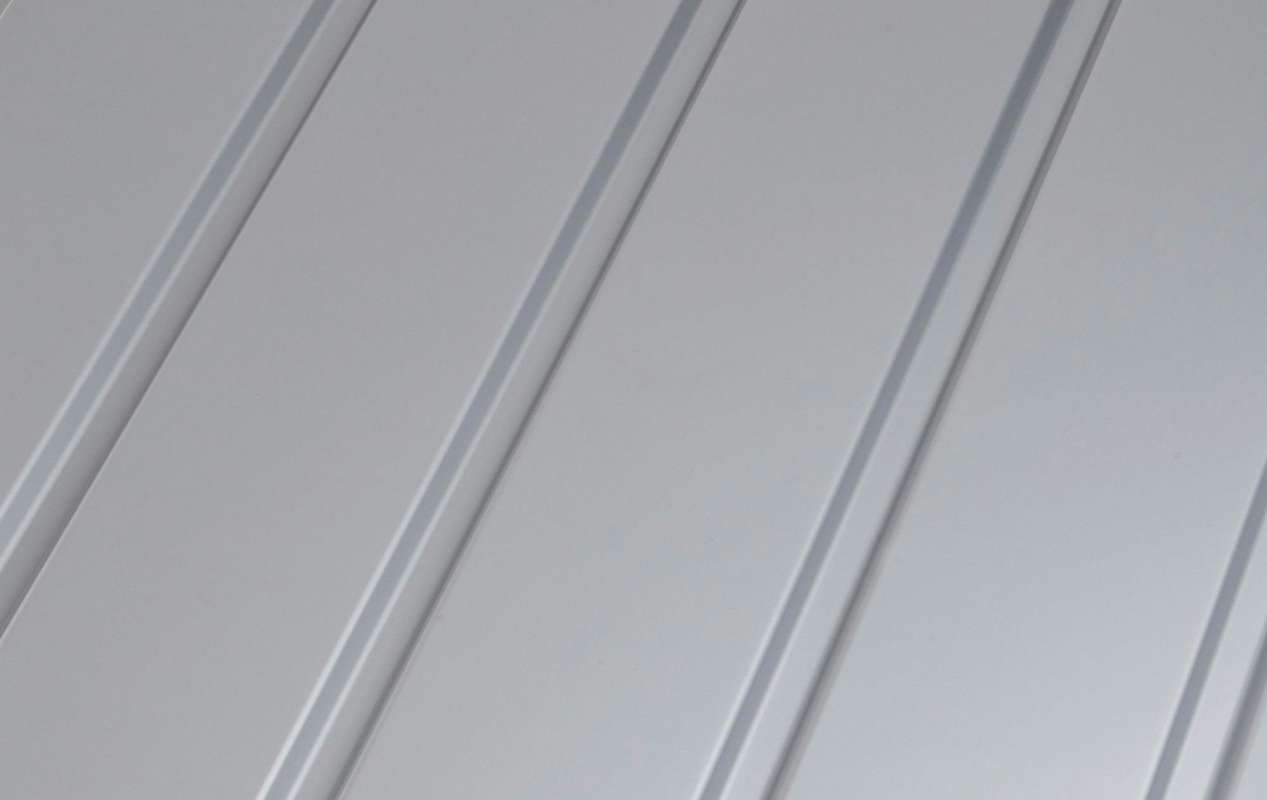 Pfannenblech Wand Facette