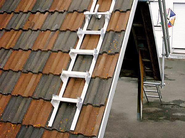 Alu-Dachtreppe