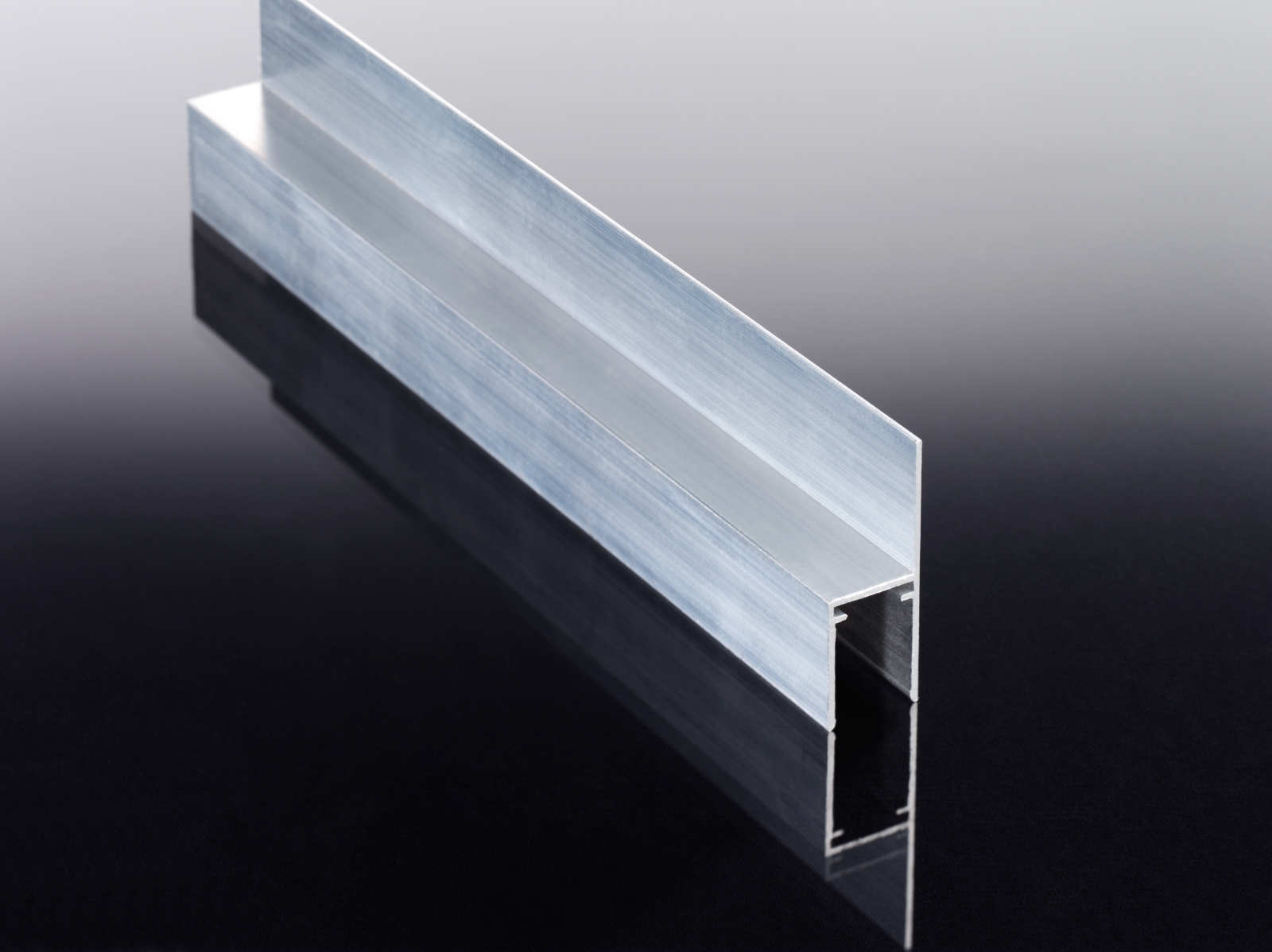 NOVAKLICK U-Profil mit oberer Lasche