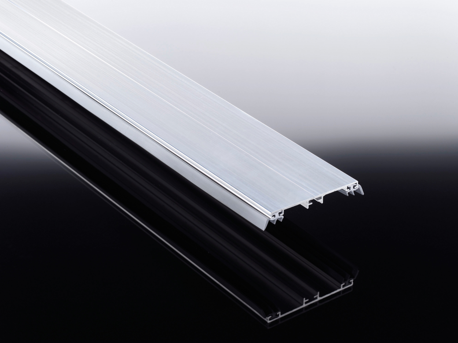 Universalsystem **80**, Alu