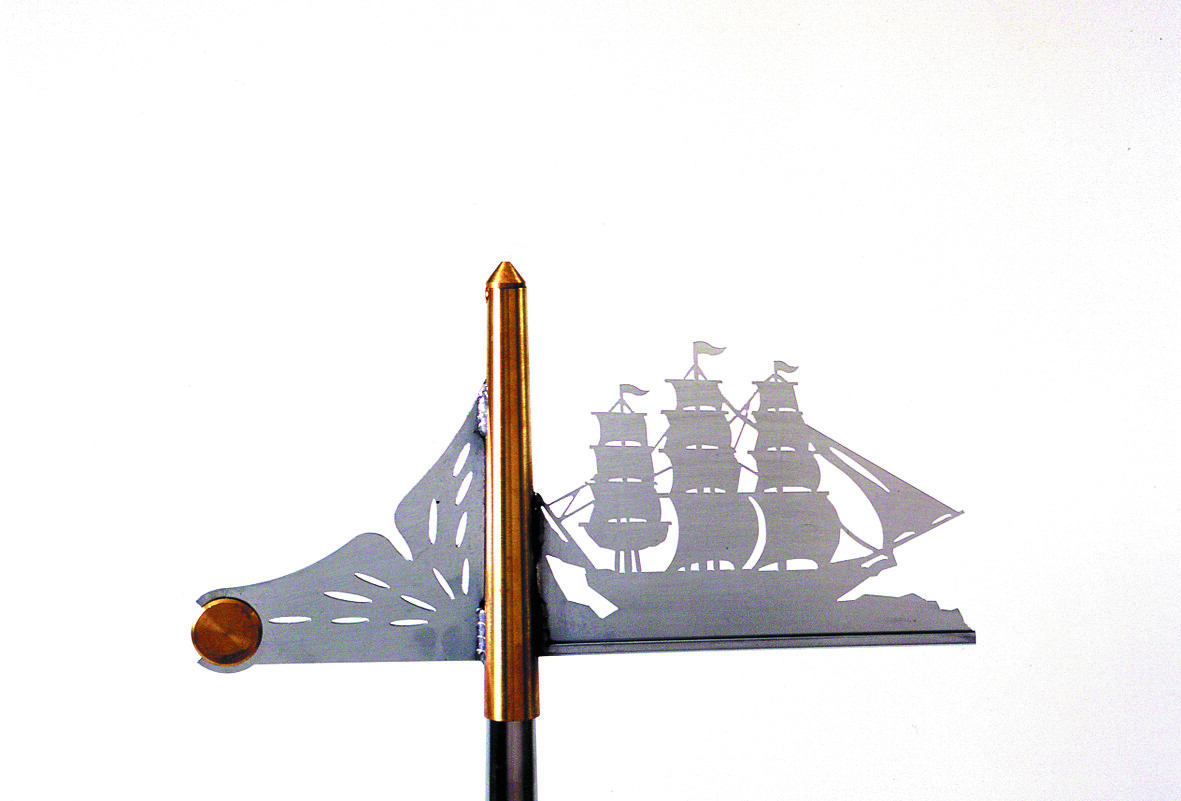 Dachspitzen-Komposition