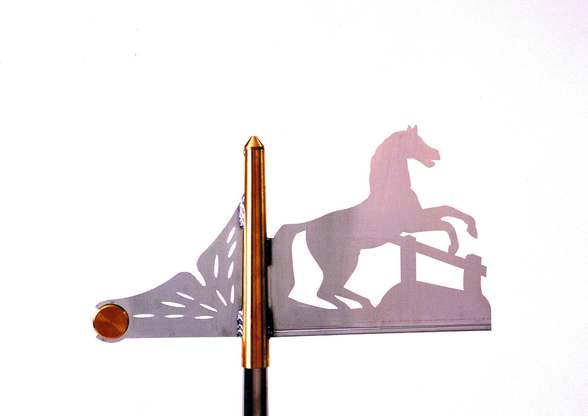 Dachspitzen-Komposition