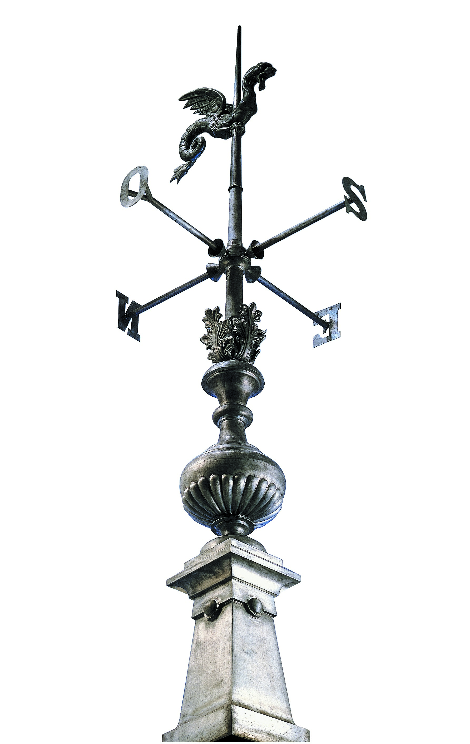 Dachspitzen-Komposition